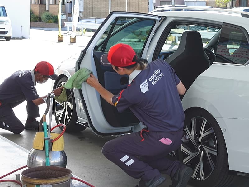 セルフスタンド方式国道一号線・豊橋警察署前