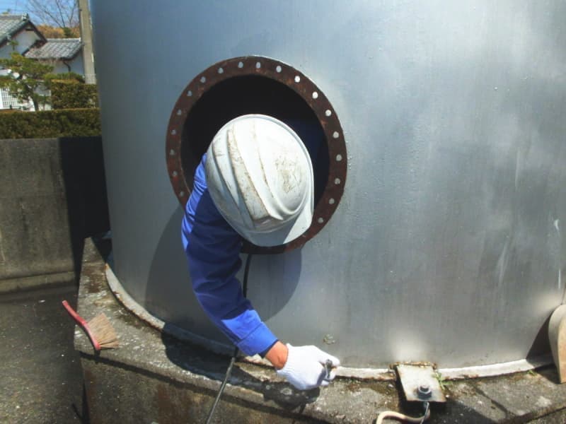 地下タンク内面フレークライニング