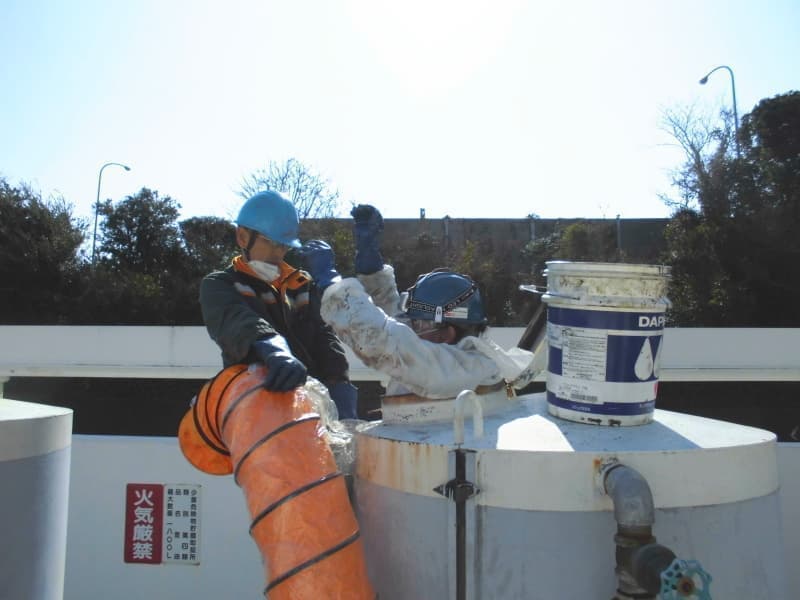 地下タンク内清掃